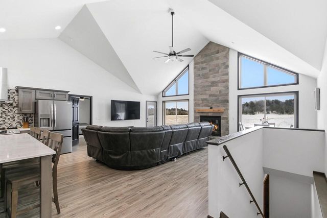 3622 13th Avenue, Wisconsin Dells, WI 53965