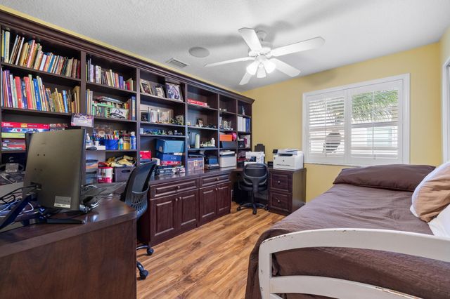 22071 Martella Avenue, Boca Raton, FL 33433