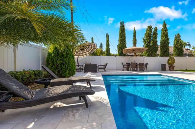 22071 Martella Avenue, Boca Raton, FL 33433