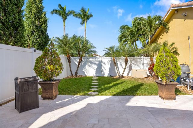 22071 Martella Avenue, Boca Raton, FL 33433