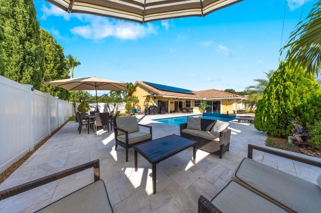 22071 Martella Avenue, Boca Raton, FL 33433