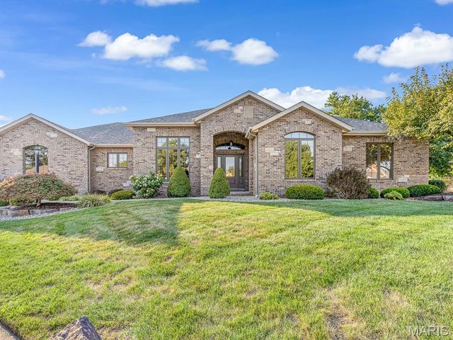 5205 Fox Cove, Edwardsville, IL 62025