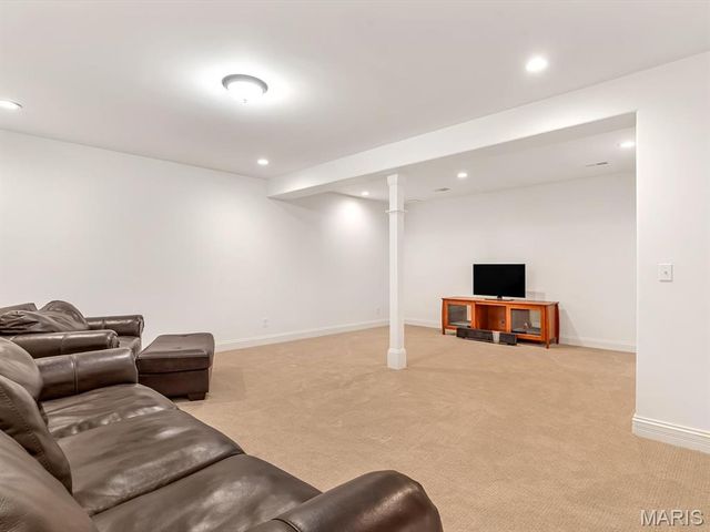 5205 Fox Cove, Edwardsville, IL 62025