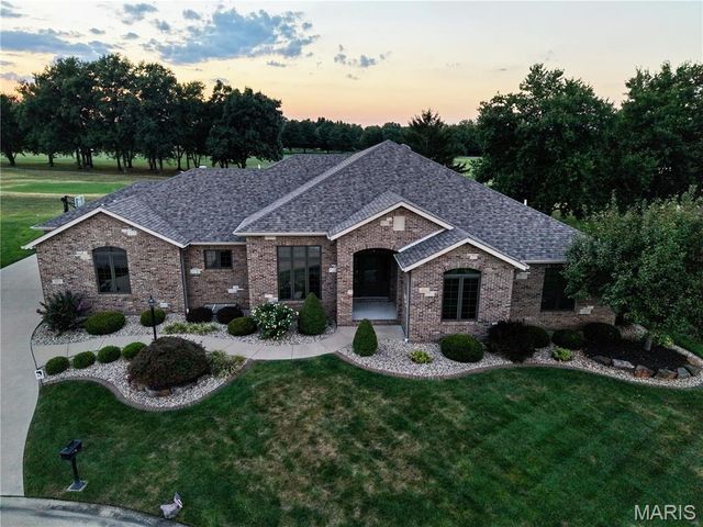5205 Fox Cove, Edwardsville, IL 62025