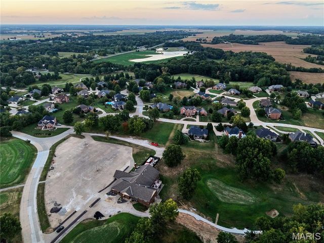 5205 Fox Cove, Edwardsville, IL 62025