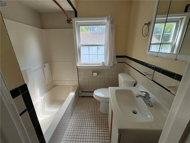 377 Vine Street, Pawtucket, RI 02861