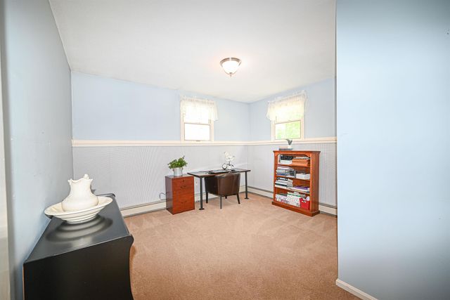 26 Green Meadow Lane, Bedford, NH 03110