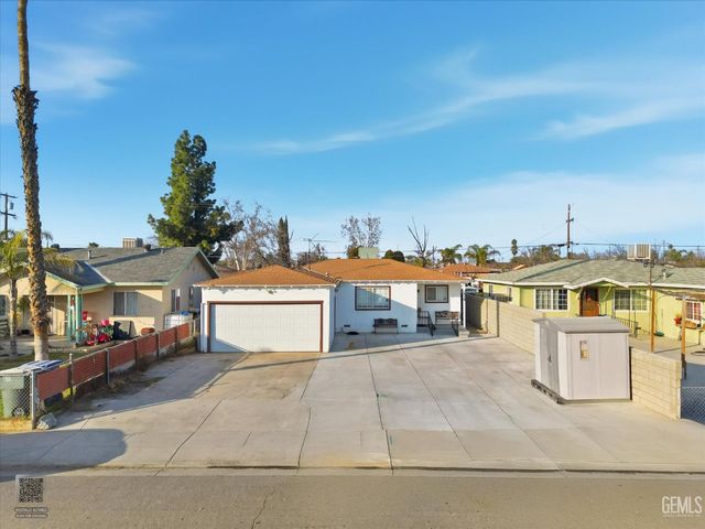 224 Price Street, Bakersfield, CA 93307