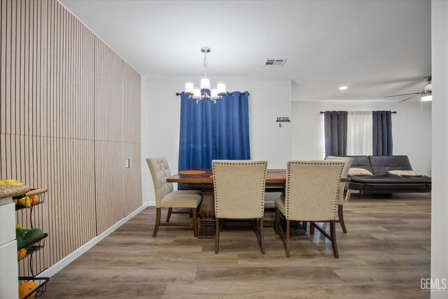 224 Price Street, Bakersfield, CA 93307