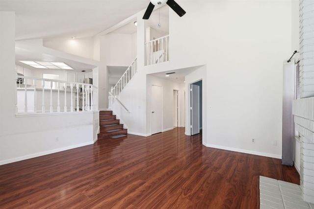 9004 Crofton Ct, Sacramento, CA 95829