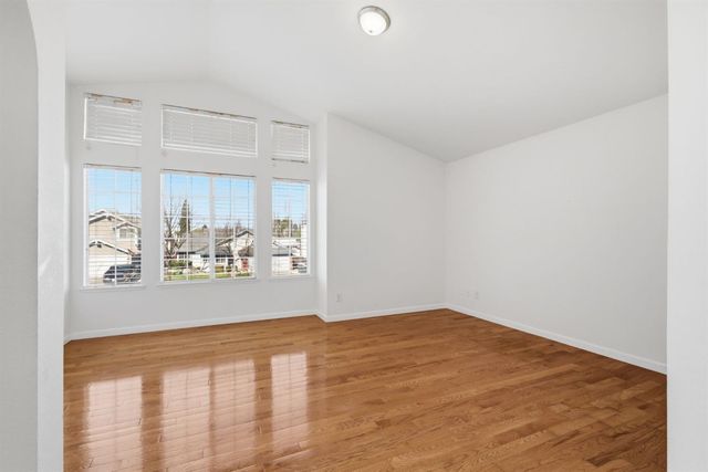 9004 Crofton Ct, Sacramento, CA 95829