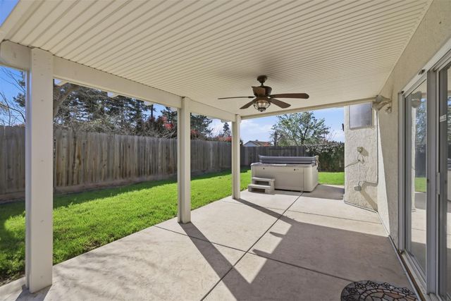 9004 Crofton Ct, Sacramento, CA 95829