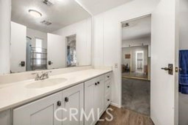 230 Silverlake, Placentia, CA 92870