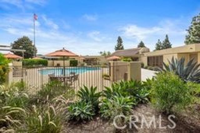 230 Silverlake, Placentia, CA 92870