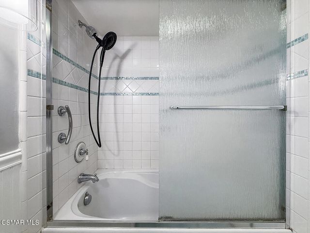 2168 Young Avenue, Thousand Oaks, CA 91360
