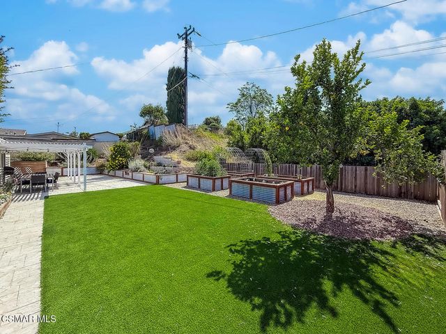 2168 Young Avenue, Thousand Oaks, CA 91360