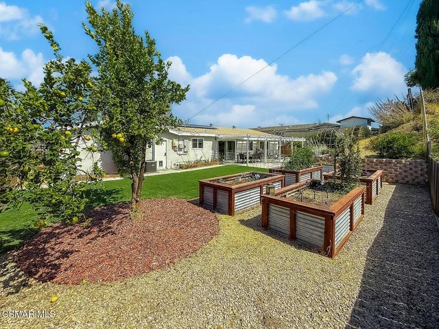 2168 Young Avenue, Thousand Oaks, CA 91360