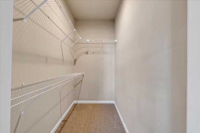 310 Windsor Castle DR, Moneta, VA 24121