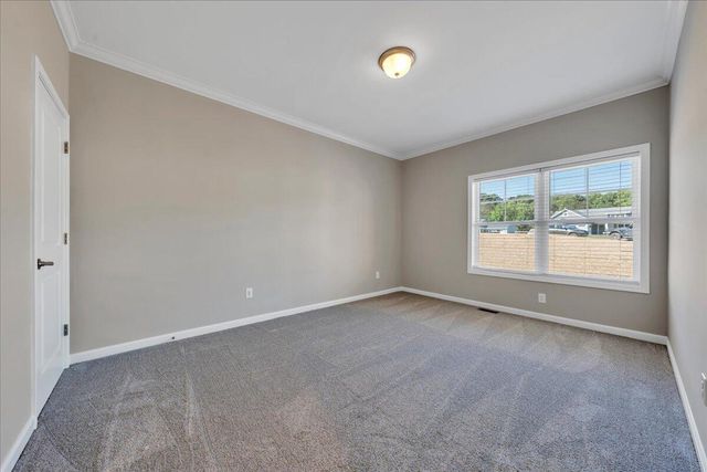 310 Windsor Castle DR, Moneta, VA 24121