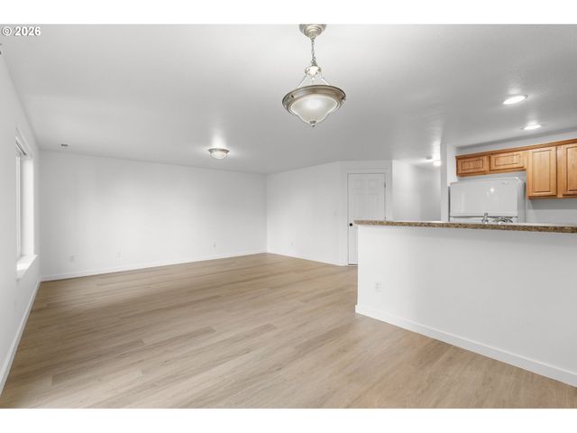 7917 Ne 60TH St, Vancouver, WA 98662