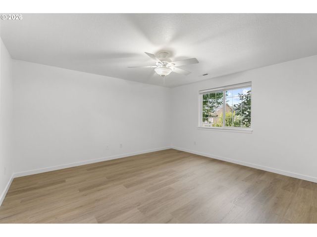 7917 Ne 60TH St, Vancouver, WA 98662