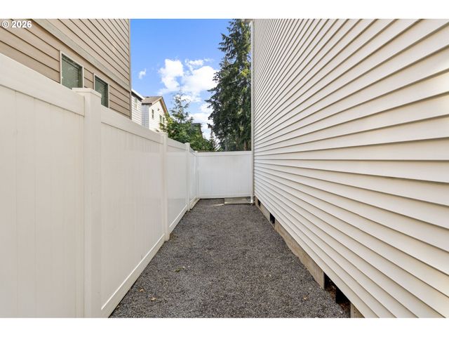 7917 Ne 60TH St, Vancouver, WA 98662
