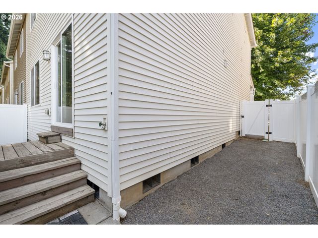 7917 Ne 60TH St, Vancouver, WA 98662