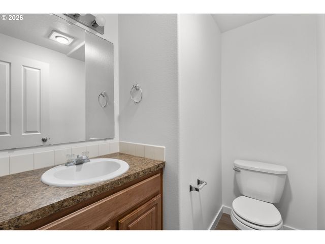 7917 Ne 60TH St, Vancouver, WA 98662