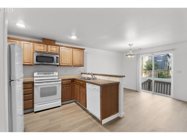 7917 Ne 60TH St, Vancouver, WA 98662