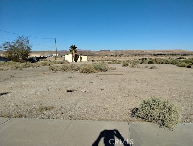 1613 Riverside Drive, Barstow, CA 92311