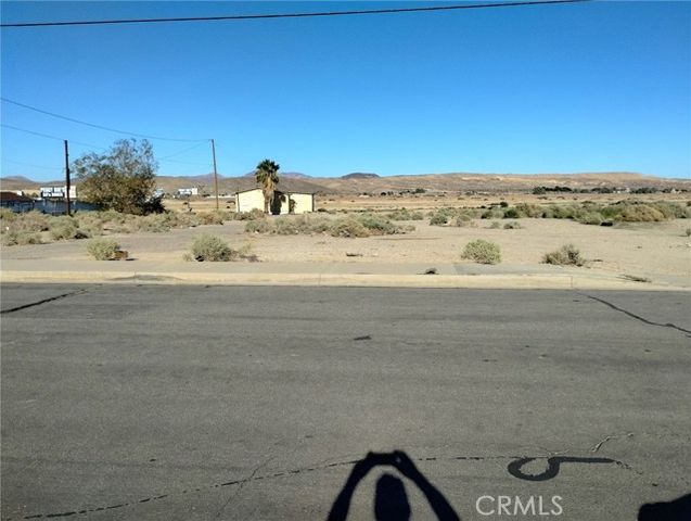 1613 Riverside Drive, Barstow, CA 92311