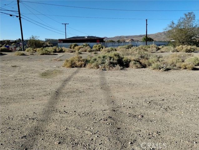 1613 Riverside Drive, Barstow, CA 92311