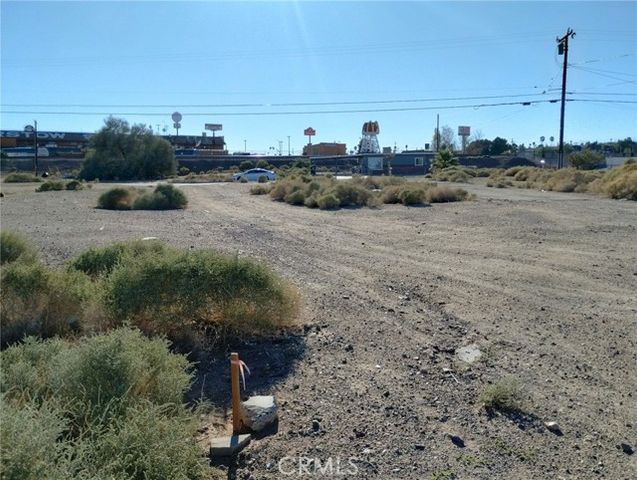1613 Riverside Drive, Barstow, CA 92311