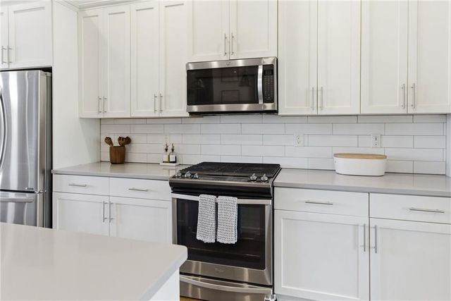 2097 Garrison NW Way, Atlanta, GA 30318