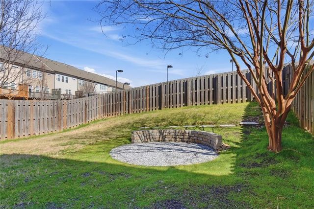 2097 Garrison NW Way, Atlanta, GA 30318