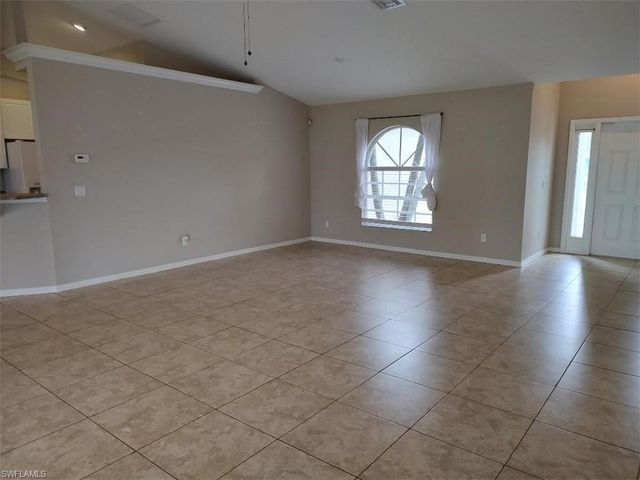 1034 SE 5th PL, Cape Coral, FL 33990