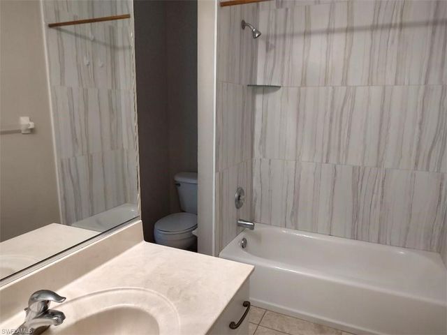 1034 SE 5th PL, Cape Coral, FL 33990