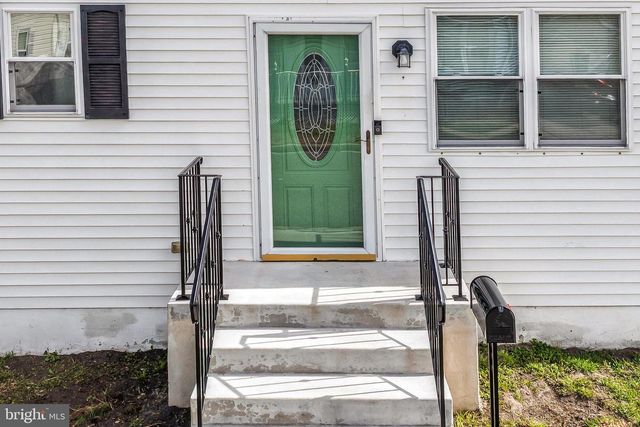 329 WILSON AVE, Carneys Point, NJ 08069