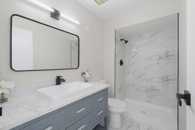 1777 W Crystal Lane 602, Mount Prospect, IL 60056