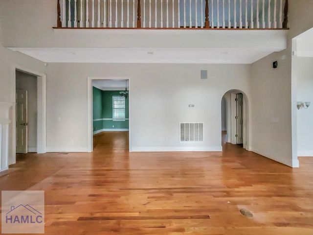 221 Lyman Hall, Savannah, GA 31410