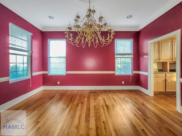 221 Lyman Hall, Savannah, GA 31410