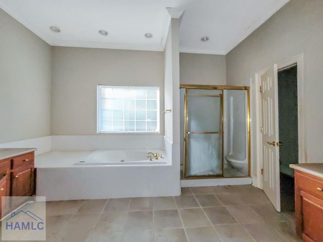 221 Lyman Hall, Savannah, GA 31410