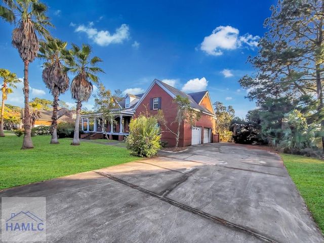 221 Lyman Hall, Savannah, GA 31410