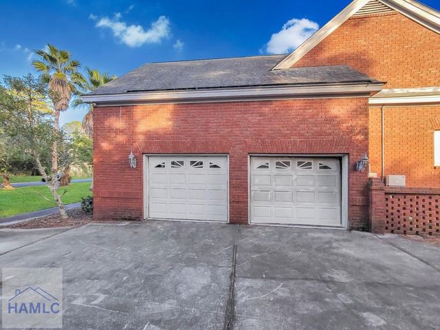 221 Lyman Hall, Savannah, GA 31410