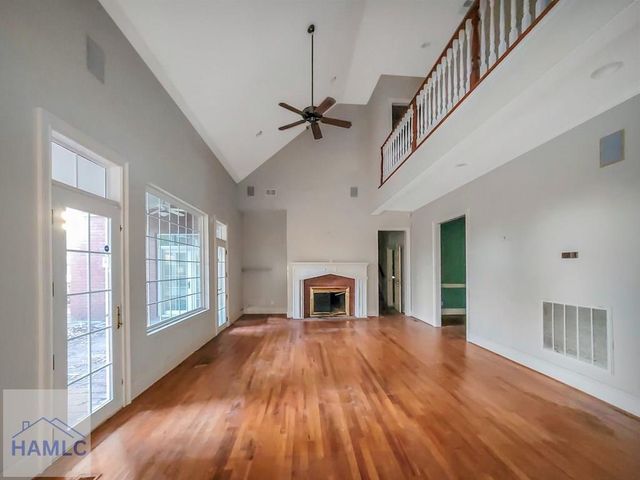 221 Lyman Hall, Savannah, GA 31410