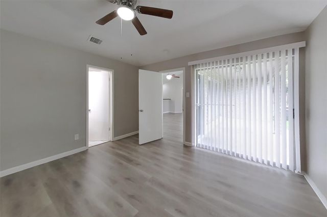 14831 Waterside Drive, Houston, TX 77015