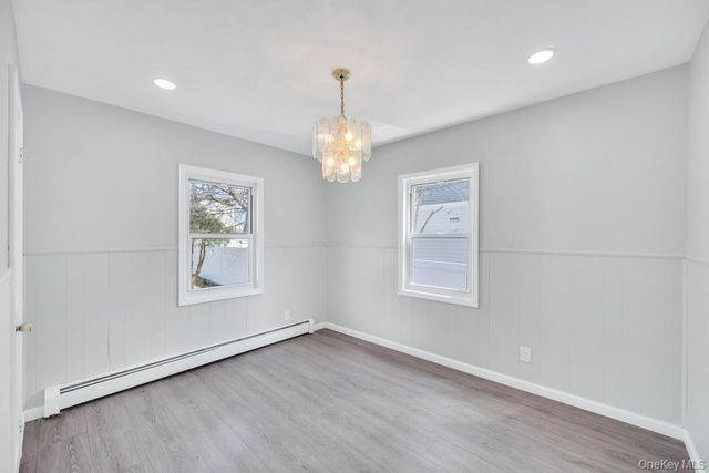 108 Lido Parkway, Lindenhurst, NY 11757