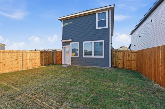 225 Tall Cedar Way, Princeton, TX 75407