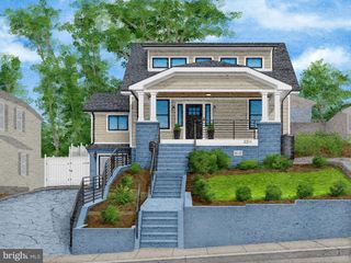 2211 FRANKLIN ST NE, Washington, DC 20018