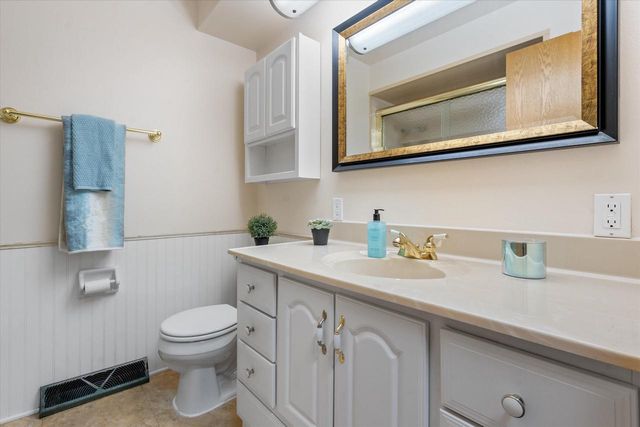 2329 N 115th STREET, Wauwatosa, WI 53226